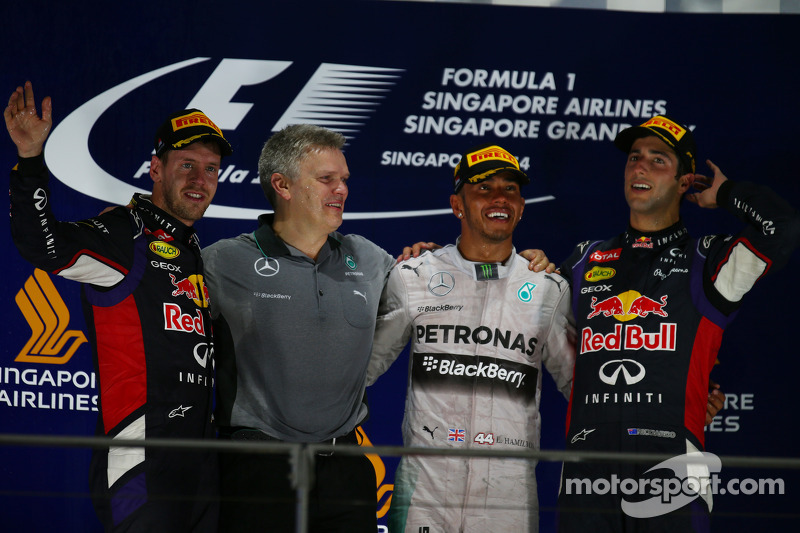 Podium: Sieger Lewis Hamilton, 2. Sebastian Vettel, 3. Daniel Ricciardo