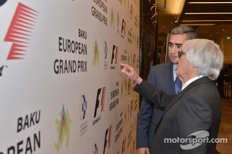Azad Rahimov, Azerbaiyán Ministro de juventud y deporte, Bernie Ecclestone, CEO de Fórmula Uno