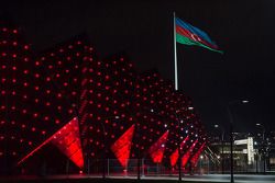 Baku bei Nacht