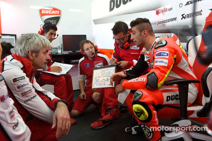 Andrea Iannone, Equipa Ducati