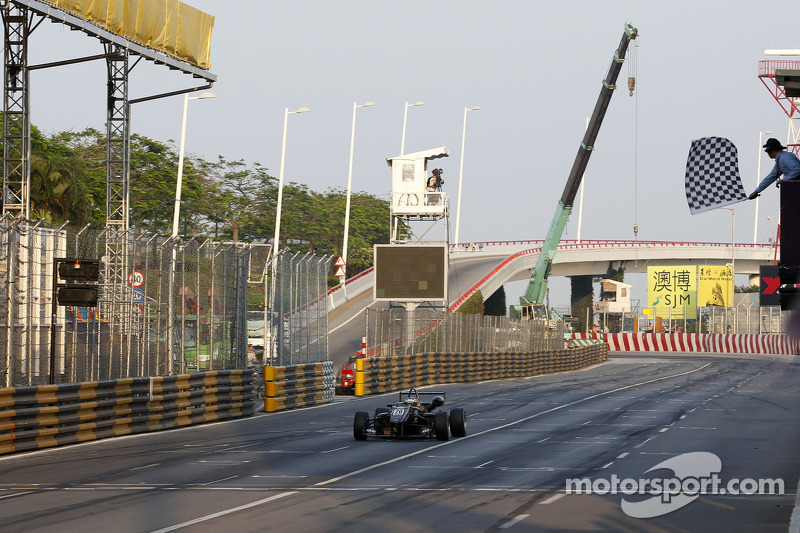 2014: Felix Rosenqvist, Mücke Motorsport