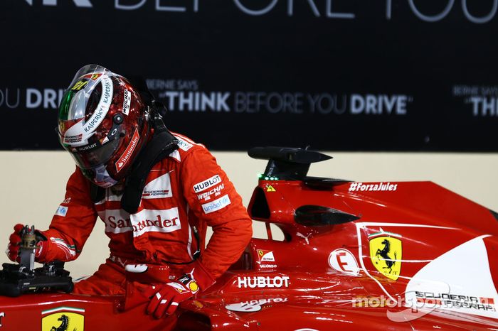 Capacete de Fernando Alonso em 2014 em Abu Dhabi, na despedida da Ferrari