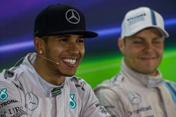 El ganador y campeón Lewis Hamilton, Mercedes AMG F1 en la rueda de prensa de la FIA