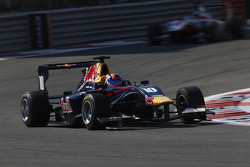 Alex Lynn, Carlin