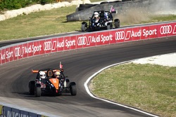David Coulthard fliegt ab und Tom Kristensen siegt