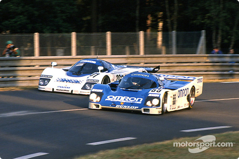 #55 Team Schuppan Porsche 962C: Верн Шуппан, Едже Елгх, Гері Бребем