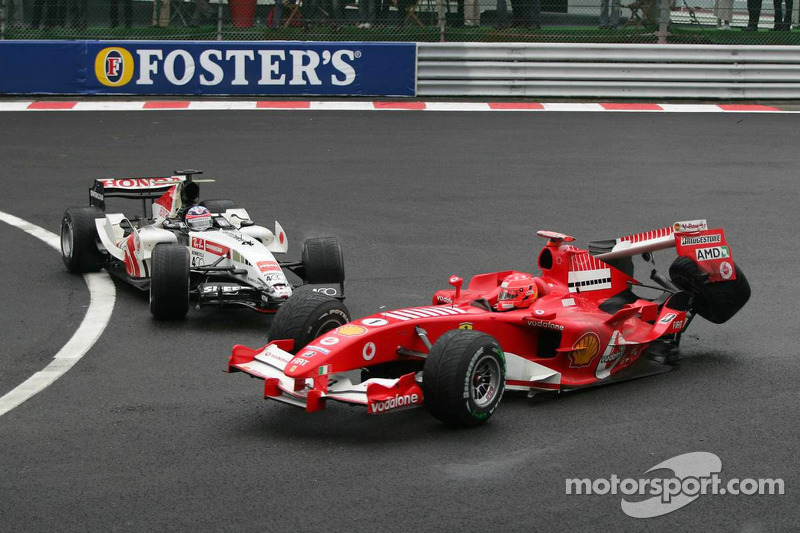 Michael Schumacher ve Takuma Sato kaza