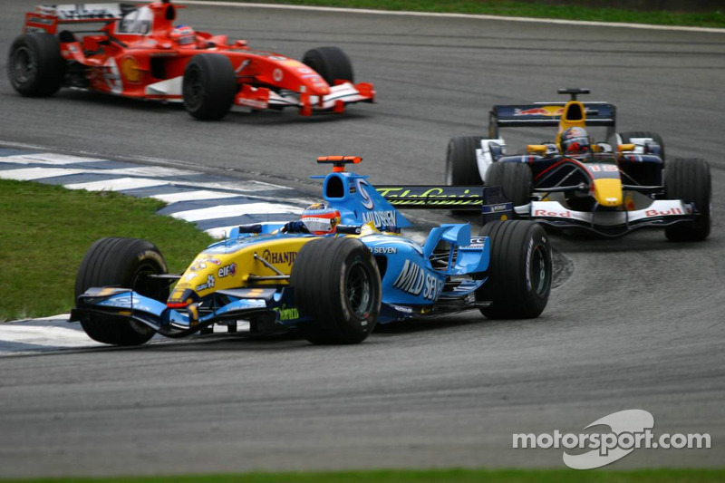 Fernando Alonso, Renault; Christian Klien, Red Bull Racing