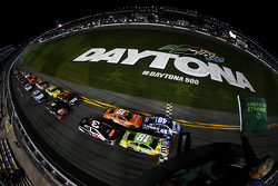 Largada: Jimmie Johnson e Kyle Busch lead grid