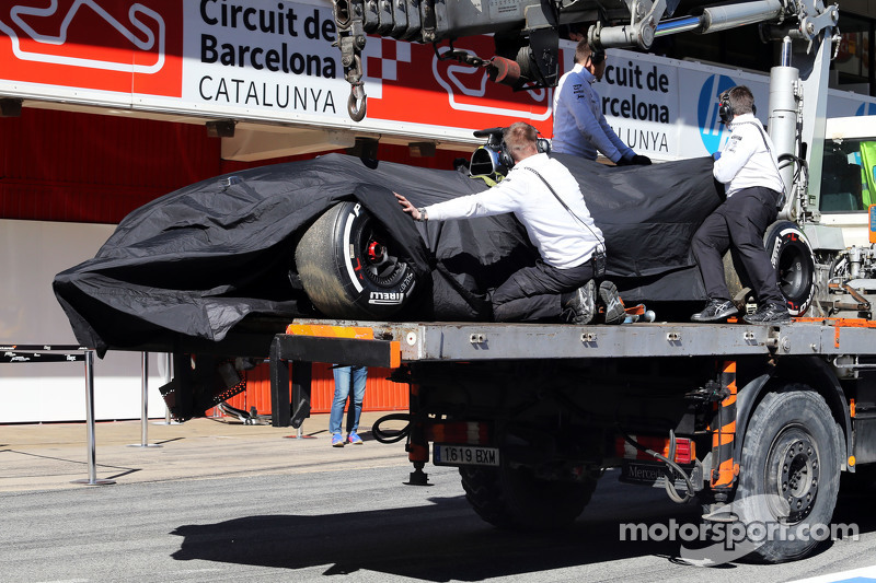 La voiture accidentée de Fernando Alonso, McLaren