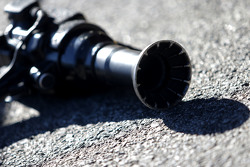 Lotus F1 Team, pistolet dans la voie des stands