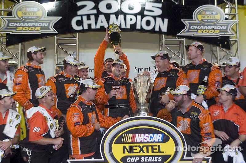 Champagne for NASCAR Nextel Cup 2005 champion Tony Stewart