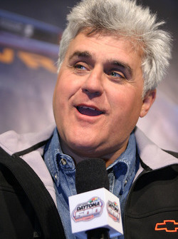 Conferencia de prensa: El anfitrión del Tonight Show y conductor del pace car, Jay Leno