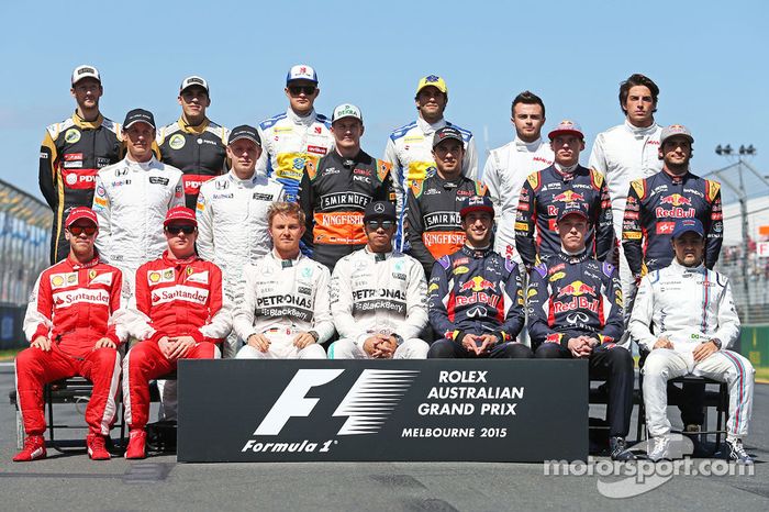 Foto de grupo de los pilotos de F1 de 2015