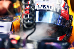 Даниил Квят, Red Bull Racing RB11
