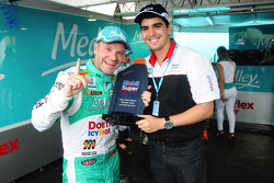 Rubens Barrichello faz volta mais rápida do fim de semana