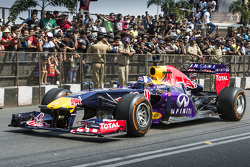 David Coulthard, Red Bull Racing durant le Red Bull Showrun sur la Necklace Road à Hyderabad, en Inde