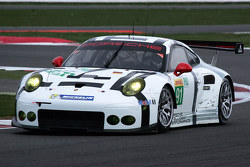 #91 Porsche Team Manthey Porsche 911 RSR: Richard Lietz, Michael Christensen