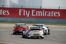 Pepe Oriola, SEAT Leon Racer, Team Craft-Bamboo LUKOIL , Andrea Belicchi, SEAT Leon Racer, Target Co