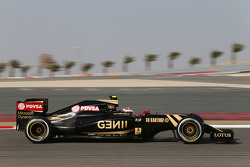 Pastor Maldonado, Lotus F1 E23
