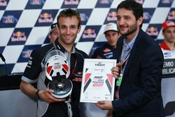 Johann Zarco, Ajo Motorsport, y el trofeo de la Pole