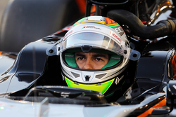 Sergio Pérez, Sahara Force India VJM08 F1 en la parrilla