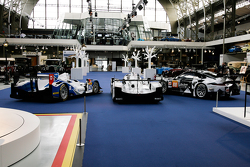 #19 Porsche Team 919 Hybrid, #47 KCMG Oreca 05 Nissan et #88 Proton Competition Porsche 911 RSR