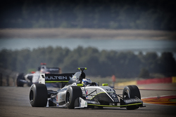 Густав Малья, Strakka Racing