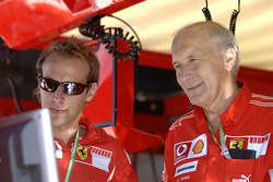 Antonio Ghini et Luca Badoer