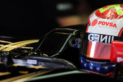 Pastor Maldonado, Lotus F1 E23