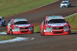 Matías Rossi, Toyota Team Argentina; Esteban Guerrieri, Toyota Team Argentina