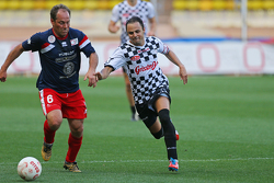 Felipe Massa Williams na partida de futebol beneficente