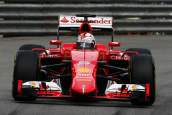 Себастьян Феттель, Ferrari SF15-T
