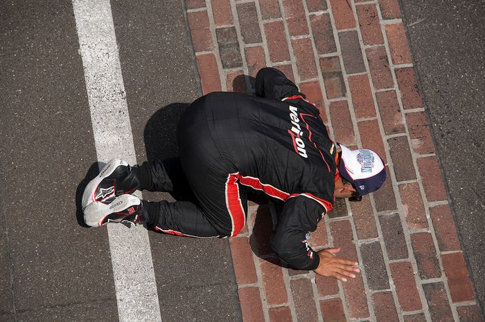 El ganador Juan Pablo Montoya, de Penske Chevrolet