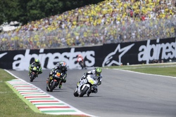 Cal Crutchlow, Team LCR Honda, und Bradley Smith, Tech 3 Yamaha