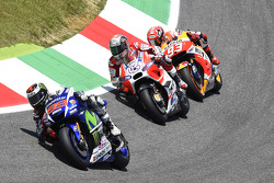 Jorge Lorenzo, Yamaha Factory Racing y Andrea Dovizioso, Ducati Team con Marc Marquez, Repsol Honda