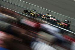 Romain Grosjean, Lotus F1 E23