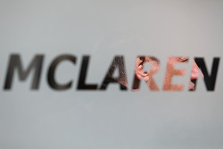 Ron Dennis, McLaren, Geschäftsführer
