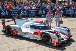 #9 Audi Sport Team Joest Audi R18 e-tron quattro: Рене Раст, Филипе Альбукерк