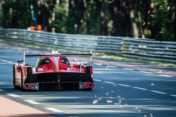 #22 Nissan Motorsports, Nissan GT-R LM NISMO: Harry Tincknell, Alex Buncombe, Michael Krumm