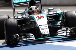 Льюис Хэмилтон, Mercedes AMG F1 W06