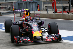 Даниил Квят, Red Bull Racing RB11