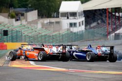 Michele Beretta, Mücke Motorsport, Dallara F312 Mercedes-Benz and Tatiana Calderon, Carlin, Dallara F312 Volkswagen