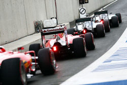 Nico Rosberg, Mercedes AMG F1 W06; Lewis Hamilton, Mercedes AMG F1 W06; Sebastian Vettel, Ferrari SF
