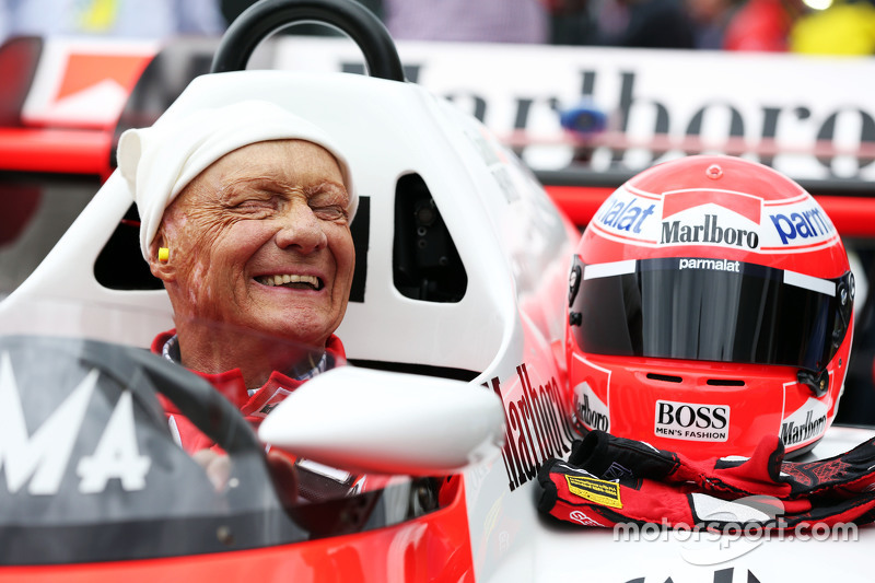Нікі Лауда, Невиконавчий голова Mercedes в McLaren MP4/2 на Параді Легенд