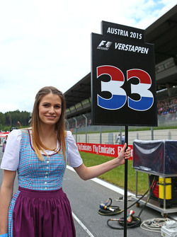 La Grid Girl de Max Verstappen, Scuderia Toro Rosso