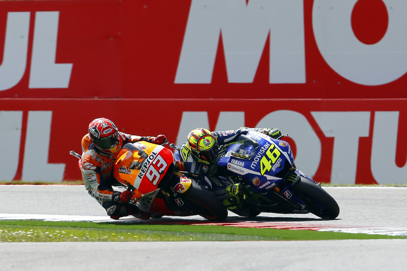 Valentino Rossi, Yamaha Factory Racing; Marc Marquez, Repsol Honda Team