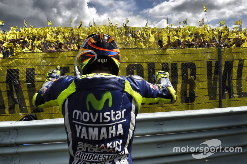 Le vainqueur Valentino Rossi, Yamaha Factory Racing