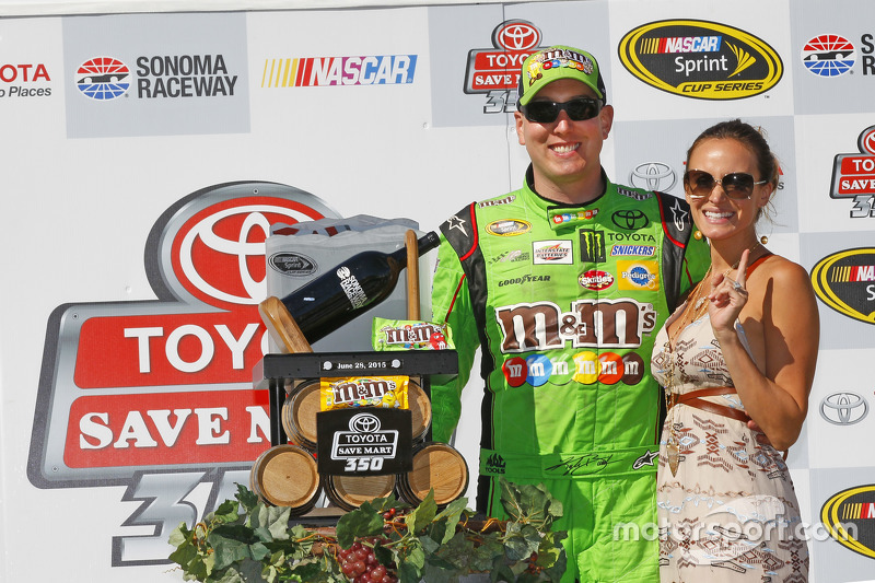 Juara balapan Kyle Busch, Joe Gibbs Racing Toyota