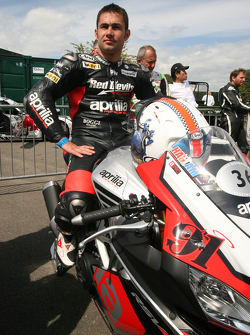 Leon Haslam
